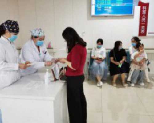 北京试管代怀生子,北京供卵生男孩试管的医院有哪些？北京供卵试管费用是多少？